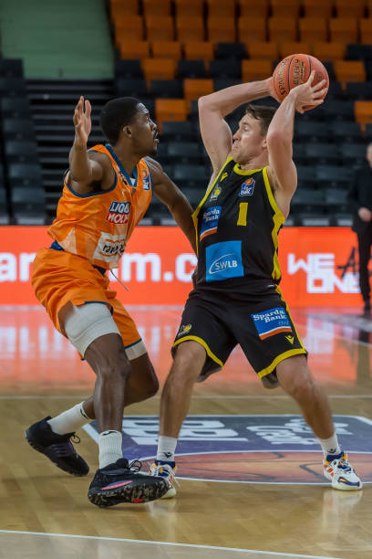 联的联动是 联的联动是