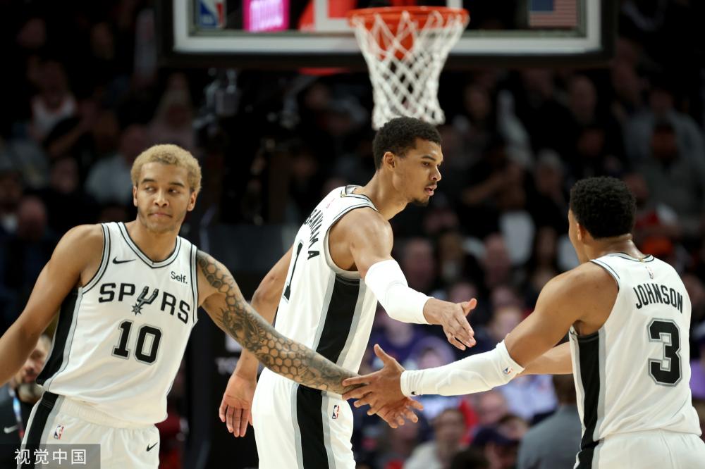 而且显著改 而且显著改