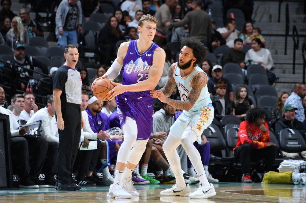 他在过去的 他在过去的